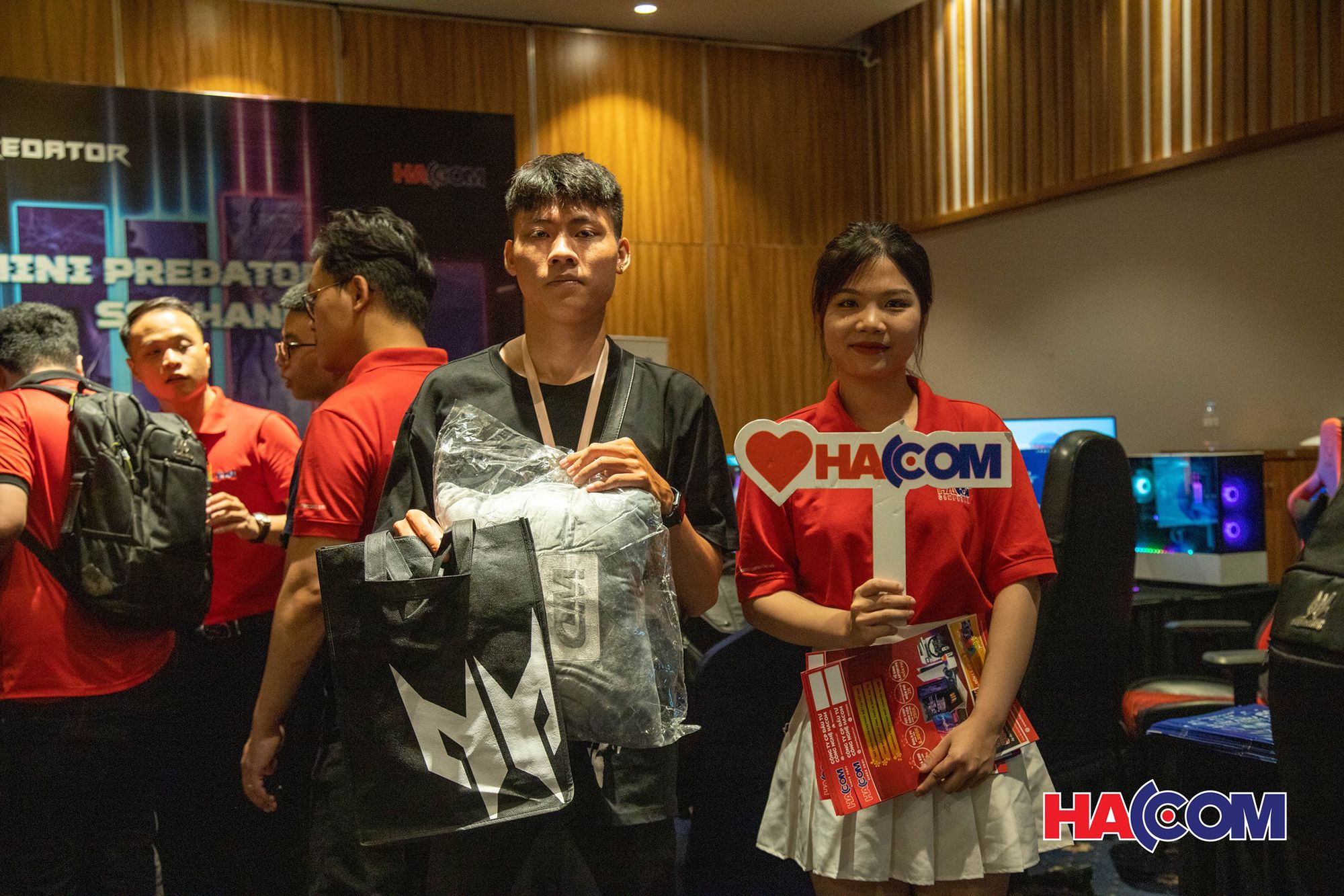 sự kiện HACOM