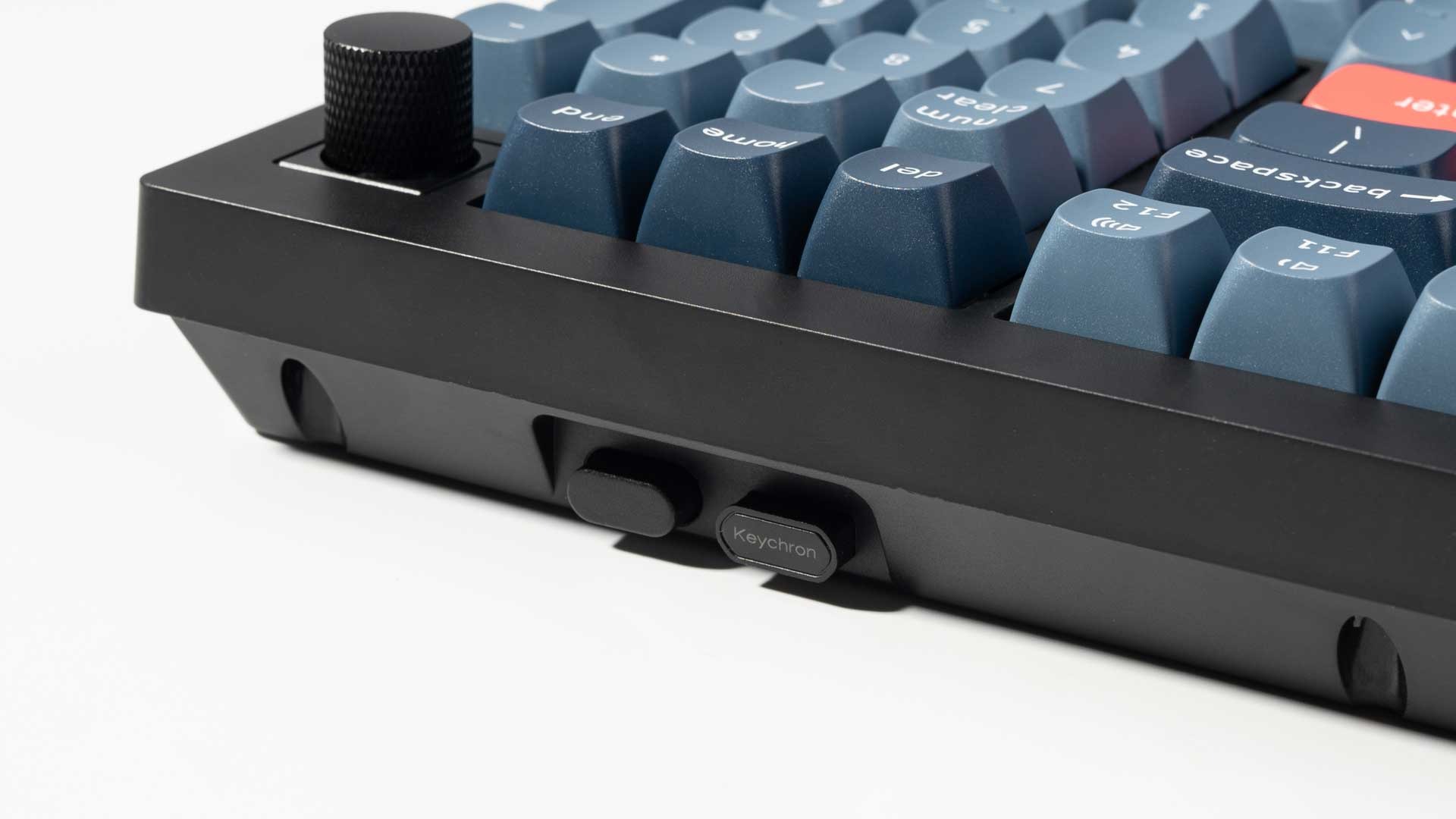 Bàn phím Keychron V5M-D1 V5 Max Swappable RGB Backlight Red Switch - Black - Knob Version 5