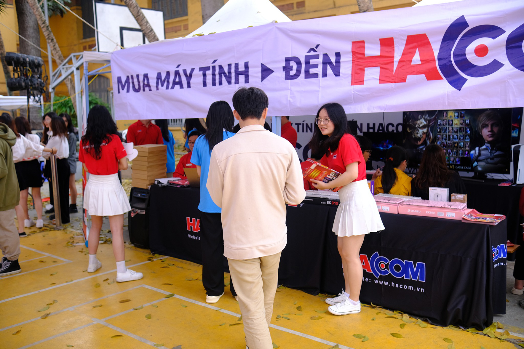 Công ty HACOM tại sự kiện cộng đồng