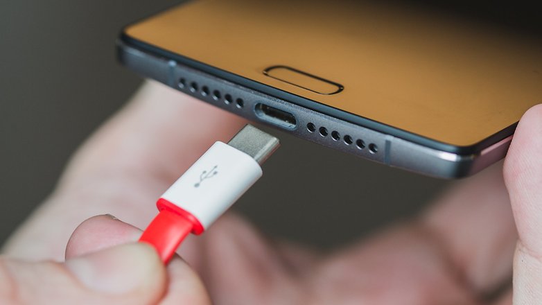 Ưu điểm USB Type-C