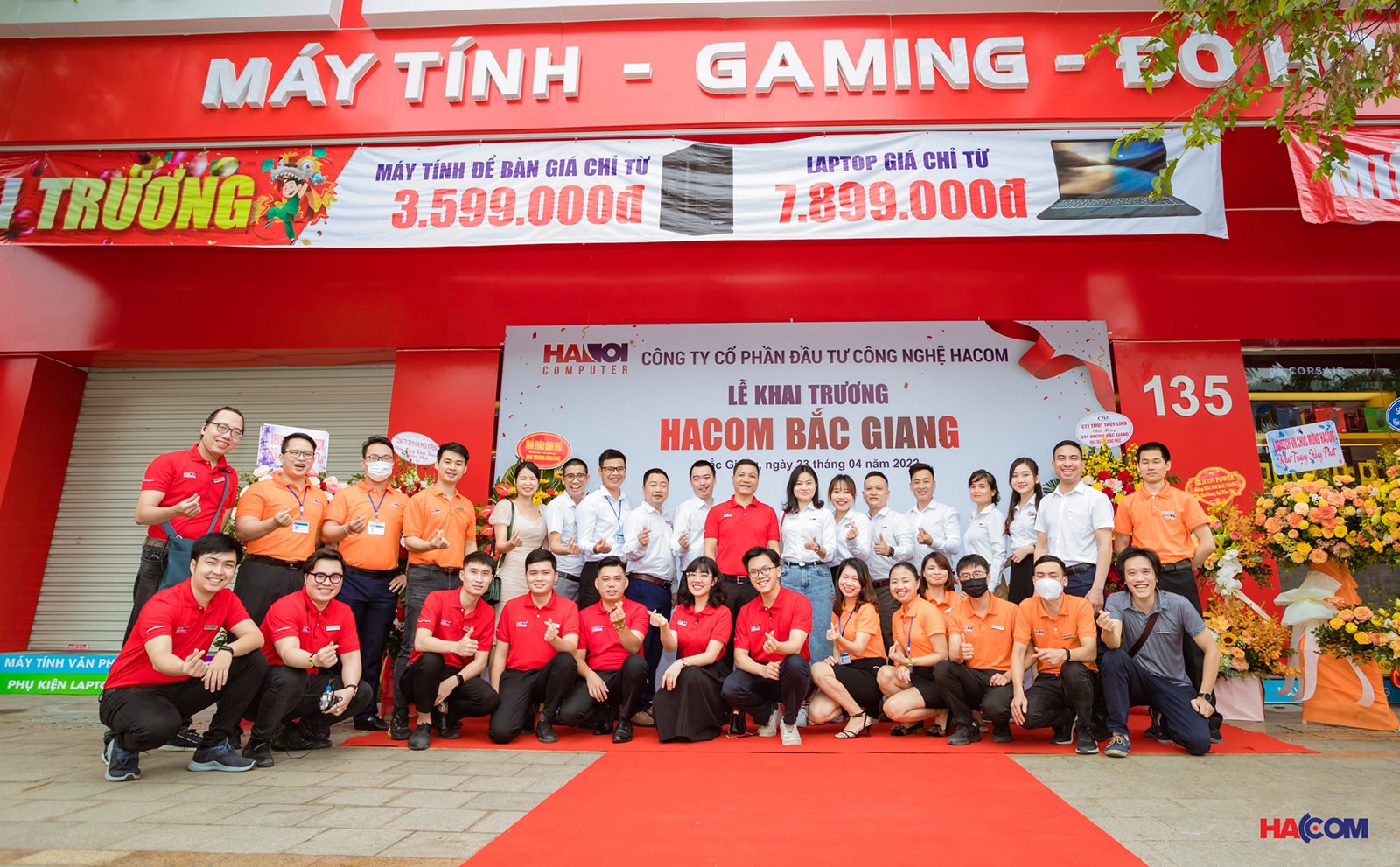 HACOM đạt Top 50 Doanh nghiệp tăng trưởng xuất sắc nhất 2023