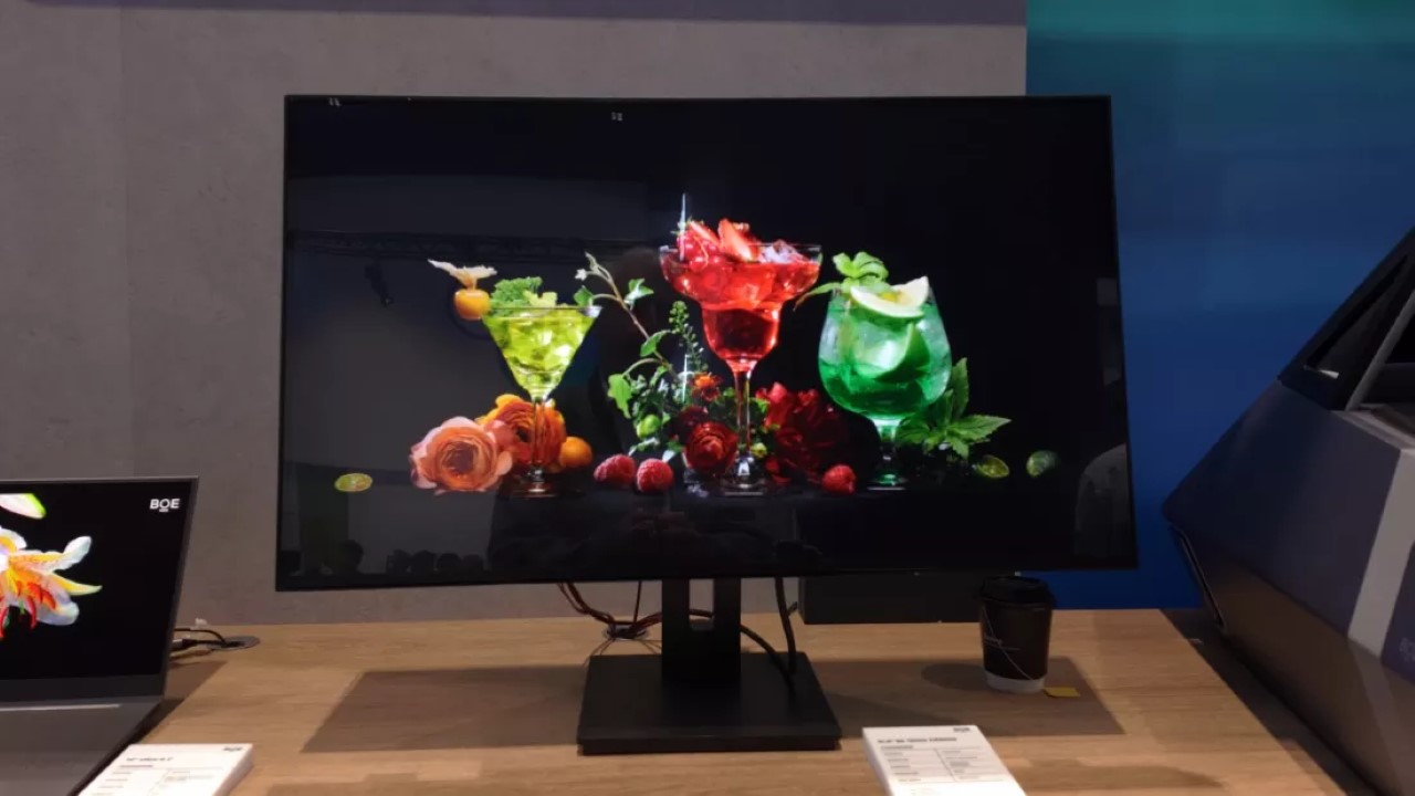 BOE ra mắt màn hình 8K 120Hz và 4K 240Hz