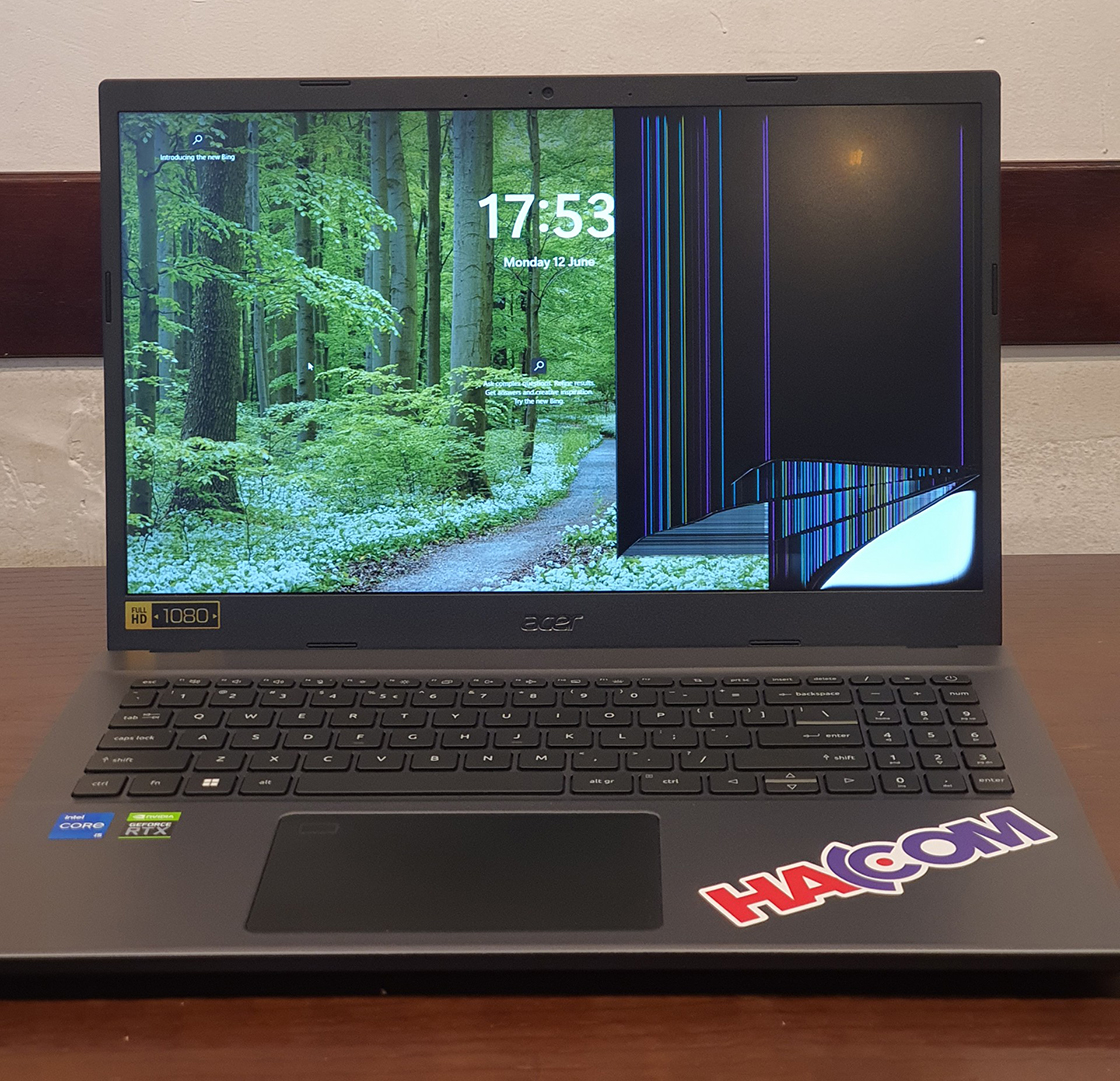 vỡ màn hình laptop