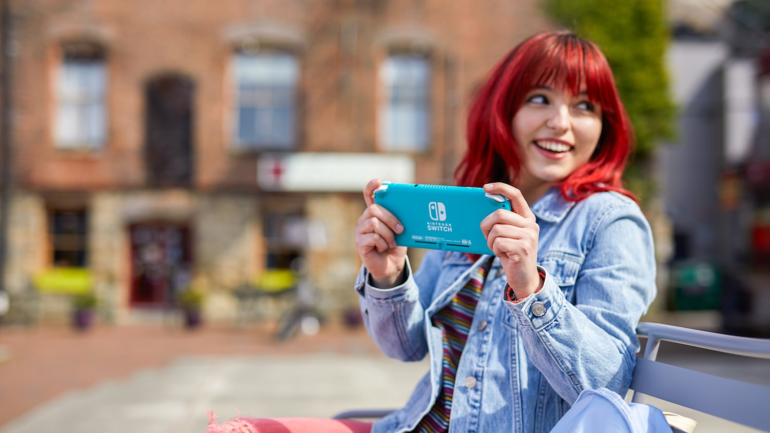 Máy chơi game Nintendo Switch Lite - Yellow - Màu vàng 9