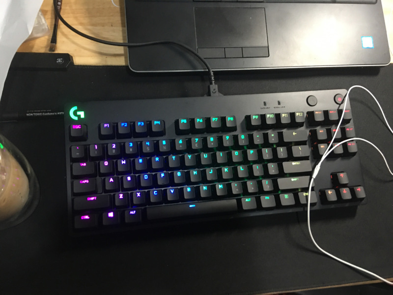 Hướng dẫn cách thay bàn phím switch cơ đơn giản nhất bước 5