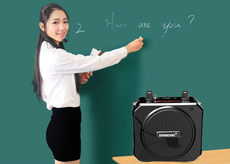 Máy trợ giảng là gì?