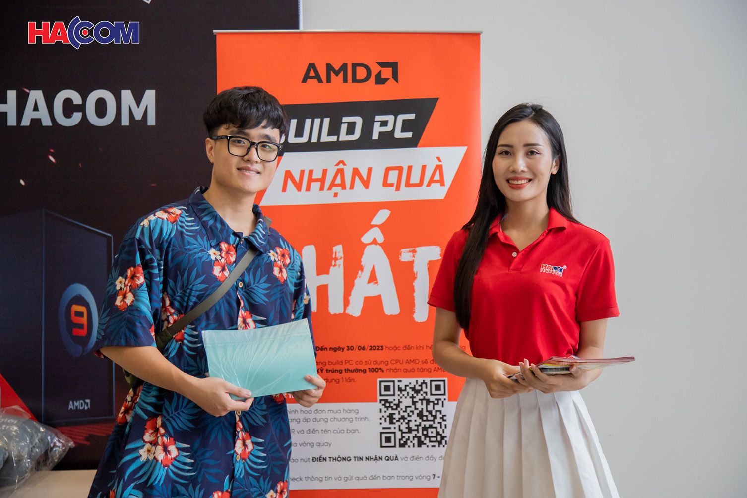 quà tặng cá tính thương hiệu HACOM