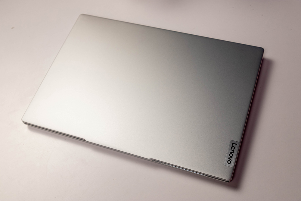 Thiết kế Lenovo IdeaPad Slim 5 15IRU9 83D0003VN