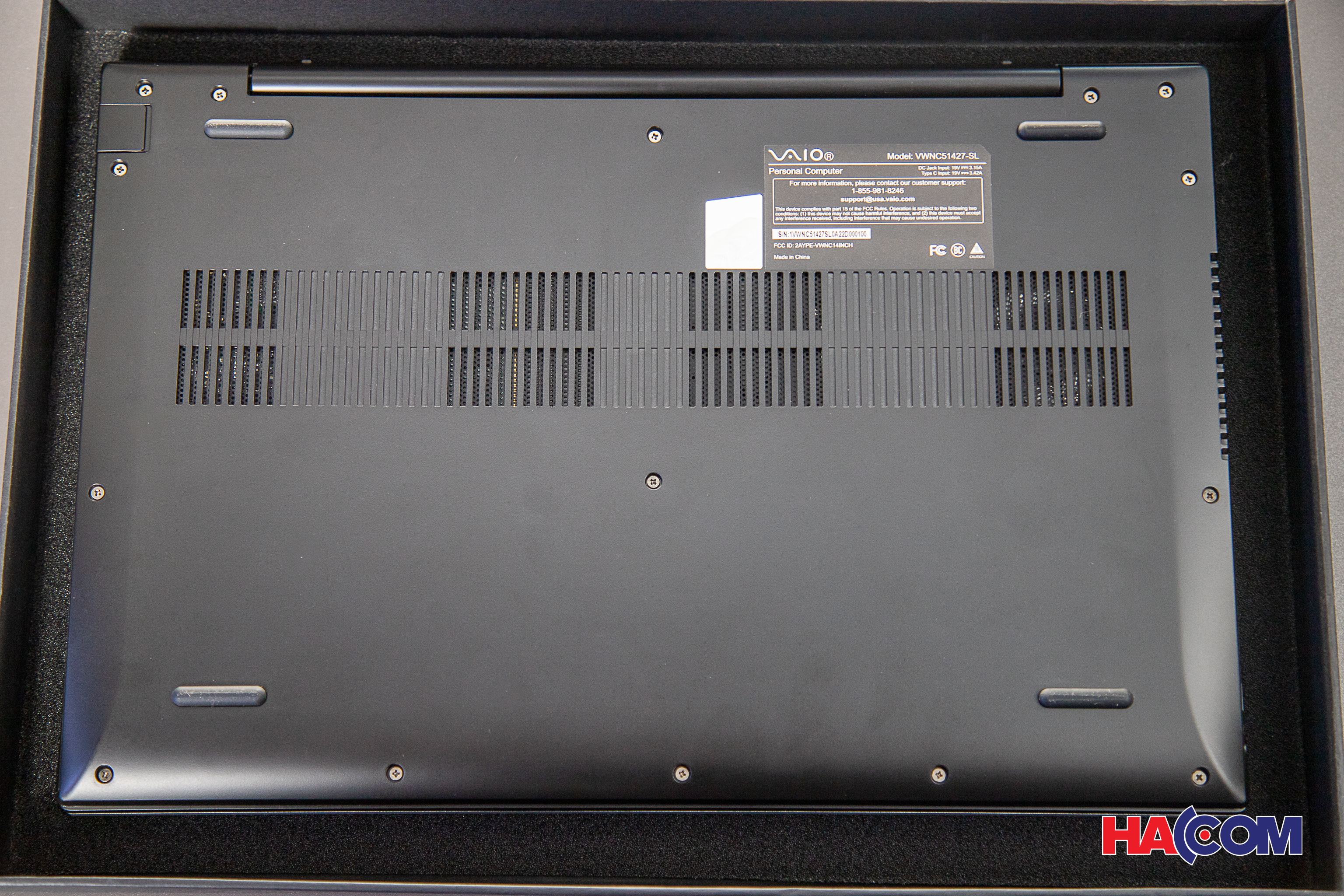 Laptop Vaio FE 14 (VWNC51427-SL)