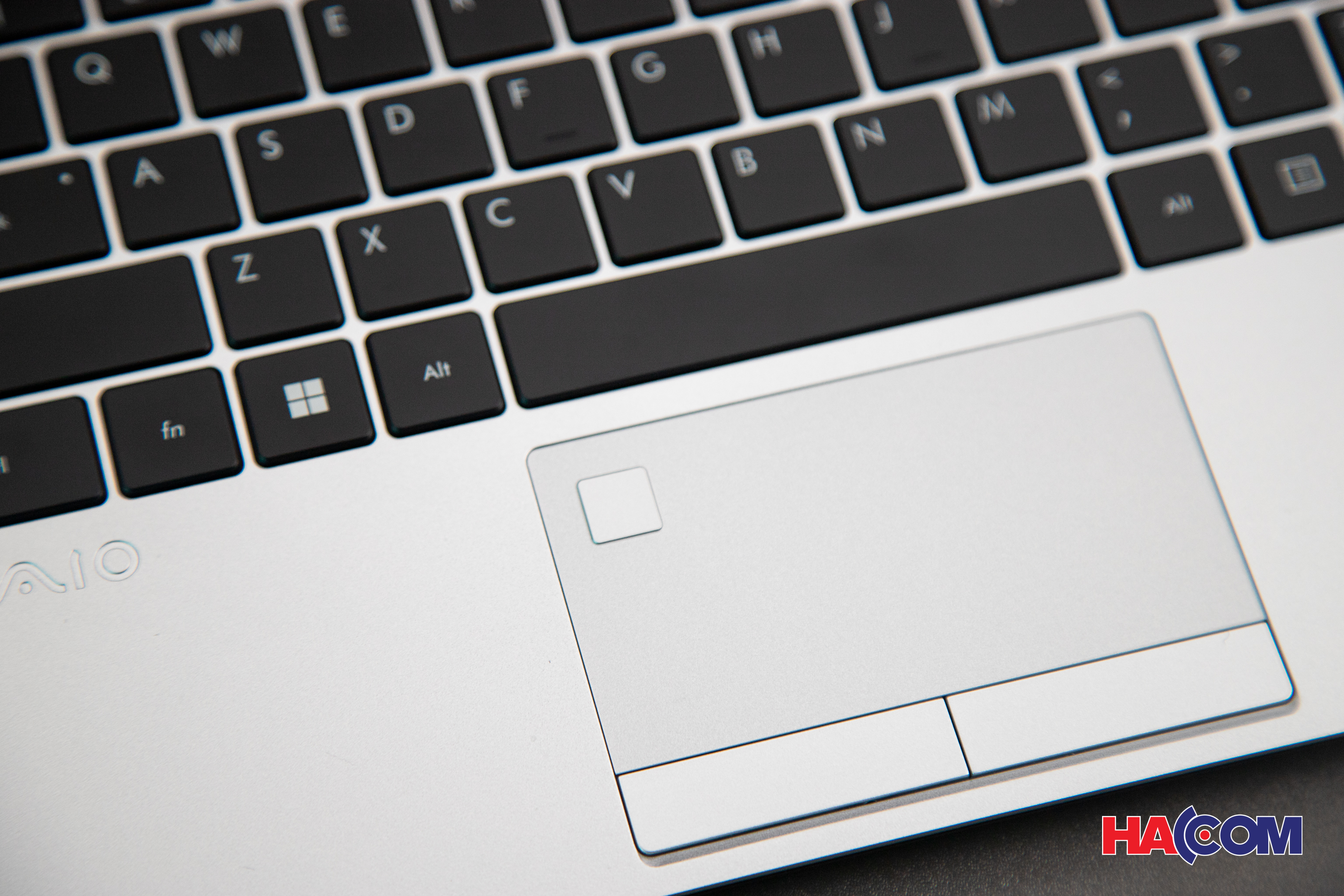 Laptop Vaio FE 14 (VWNC51427-SL)