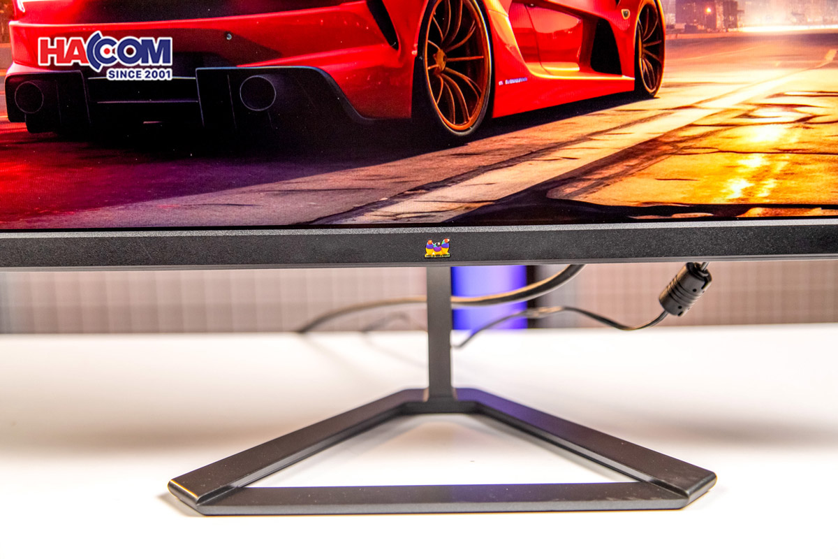 Chân đế Viewsonic VX2479A-HD-PRO chưa tối ưu cho game thủ.