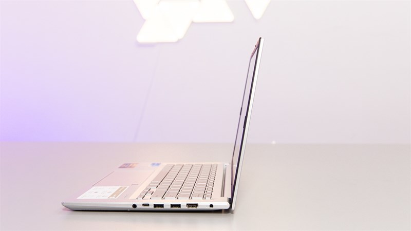 Asus Vivobook 14X OLED 3