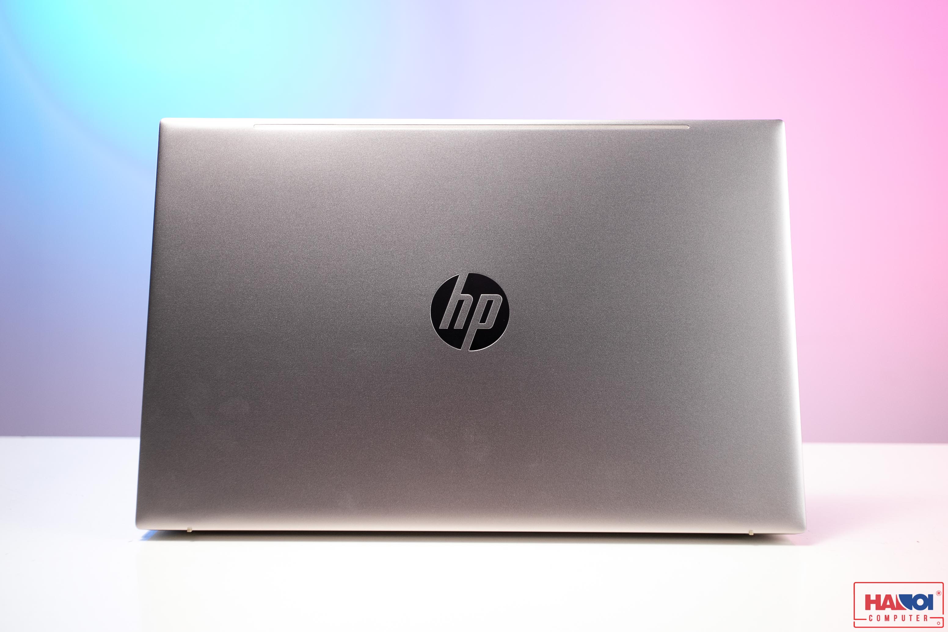HP Pavilion 15-eg0073TU là mẫu laptop phổ thông hướng đến người dùng cần một chiếc máy đủ gọn để mang theo