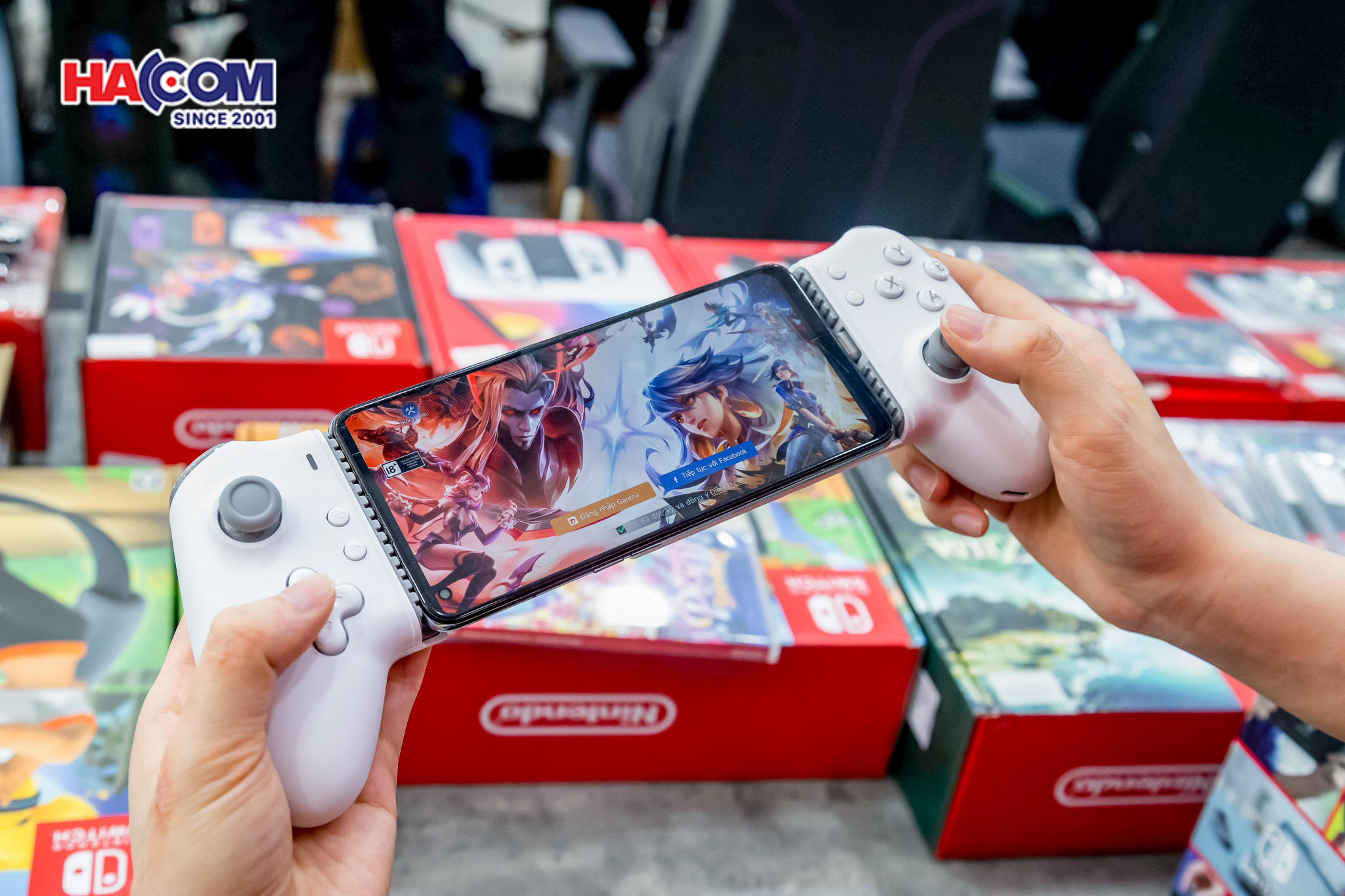 Tay cầm EasySMX M15 — HACOM