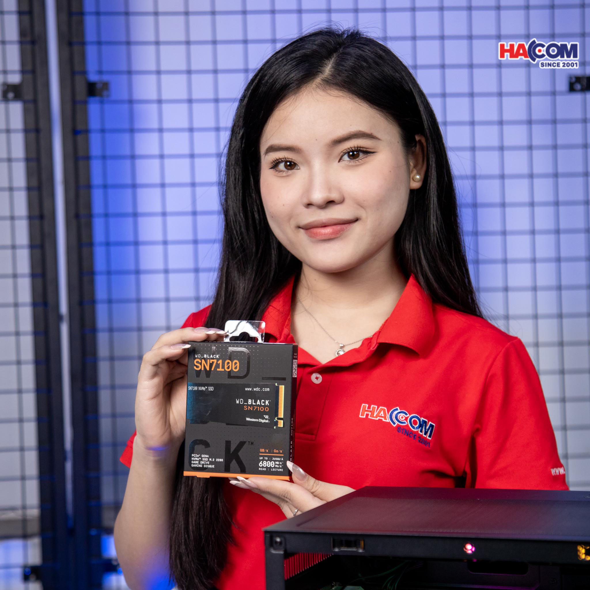 cdn/web/o-cung-ssd-wd-sn7100-black-2.jpg 4