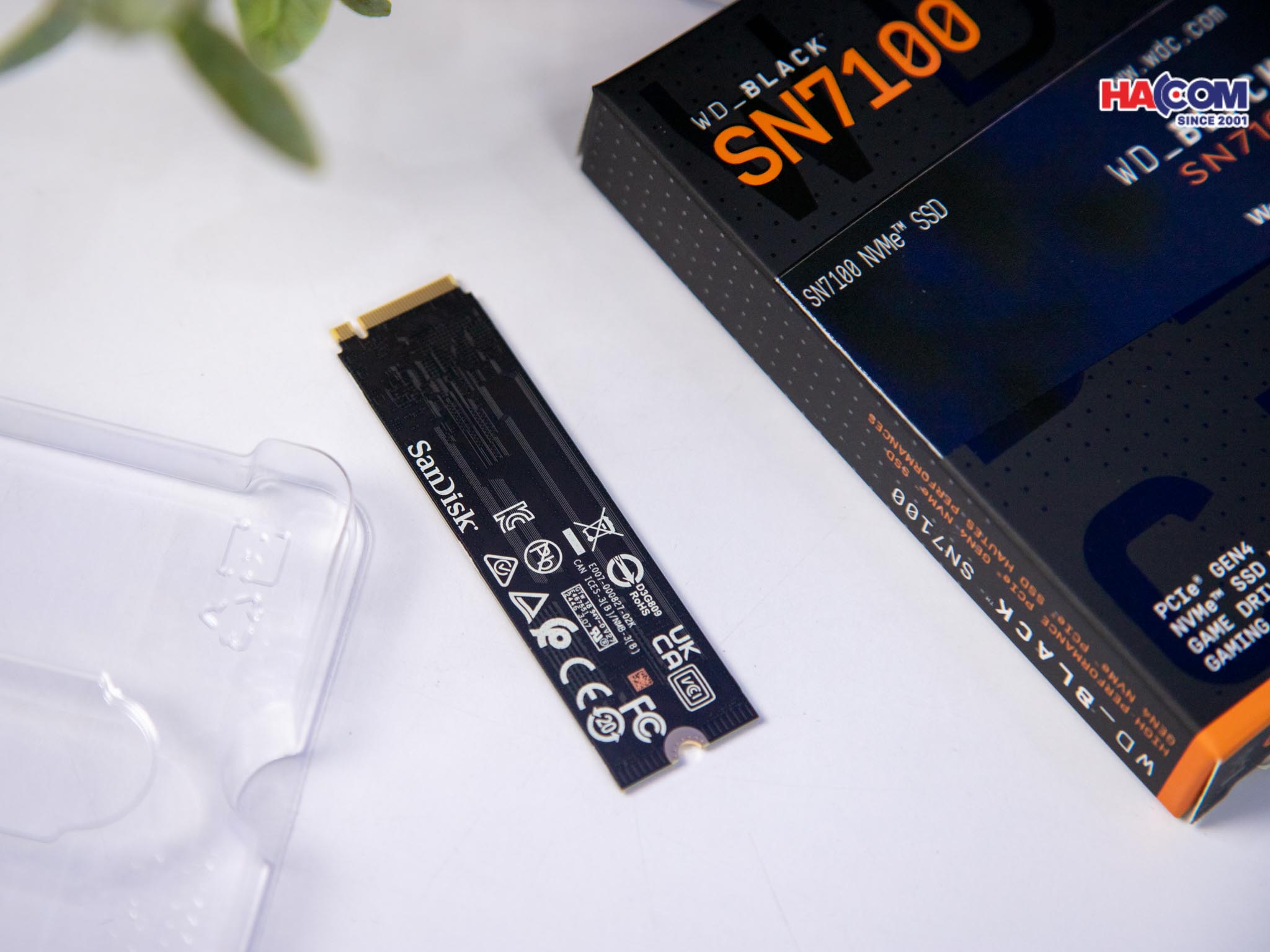 cdn/web/o-cung-ssd-wd-sn7100-black-5.jpg 7