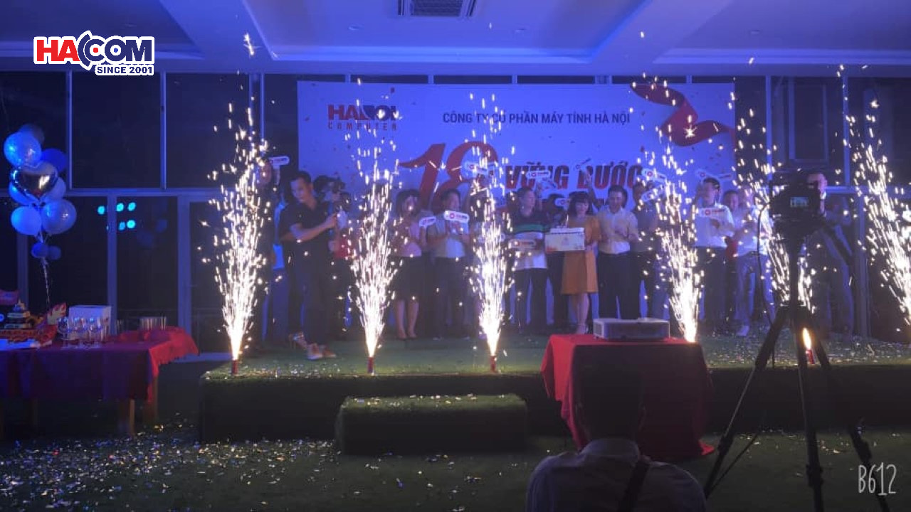 HACOM Group 18 năm vững bước vươn xa - Ảnh 7