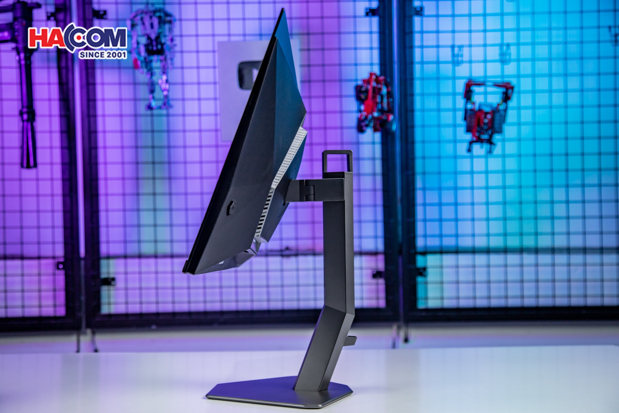 Màn hình Gaming OLED AOC AGON PRO AG276QZD2 | HACOM