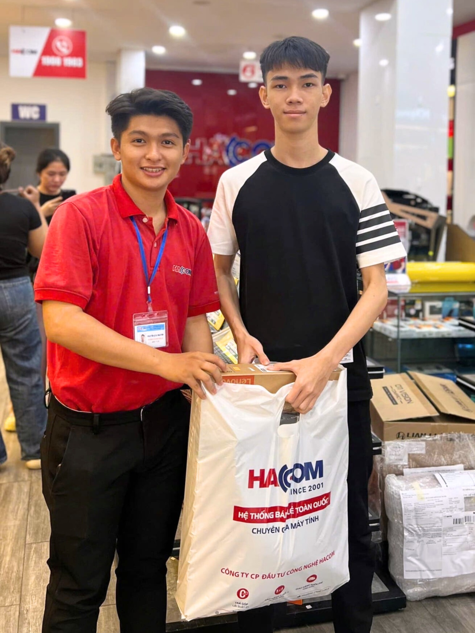 khach_hang_web/LTLV-5.jpg 9