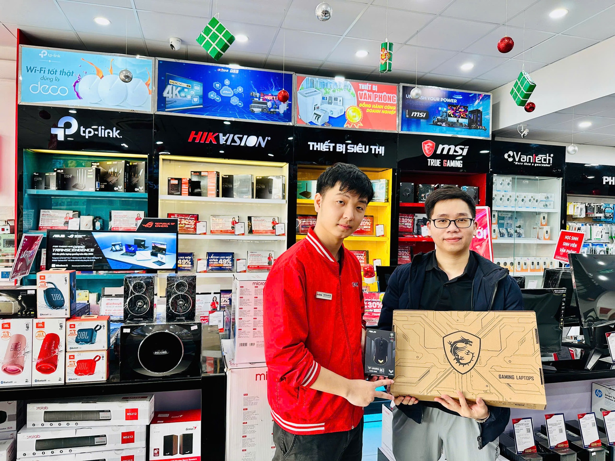 khach_hang_web/LTMS-19.jpg 10