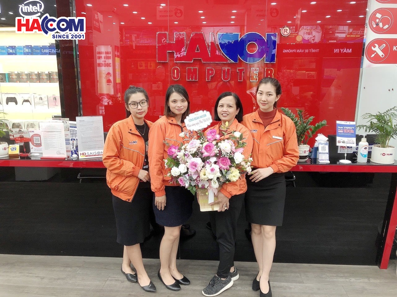 HACOM chúc mừng ngày phụ nữ Việt Nam 20/10/2021 - Ảnh 1