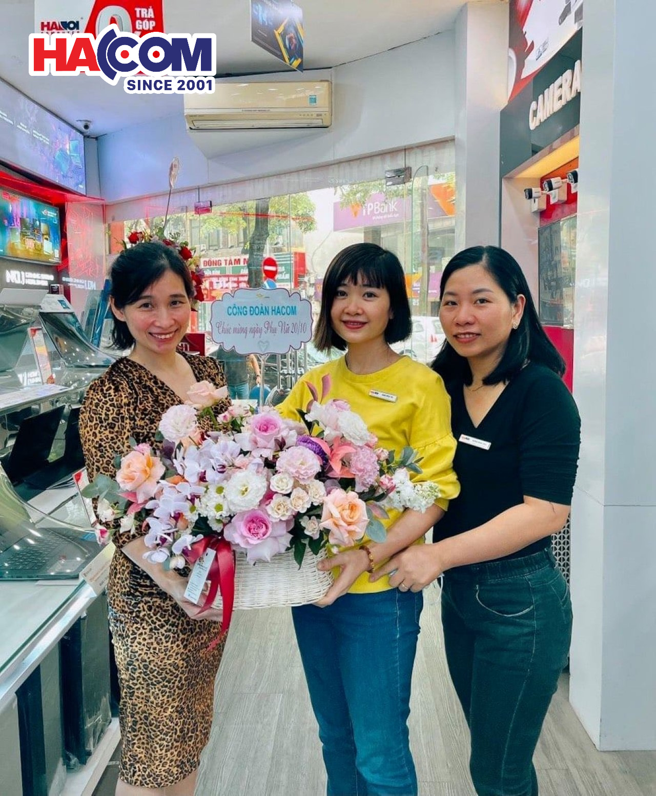 HACOM chúc mừng ngày phụ nữ Việt Nam 20/10/2021 - Ảnh 4