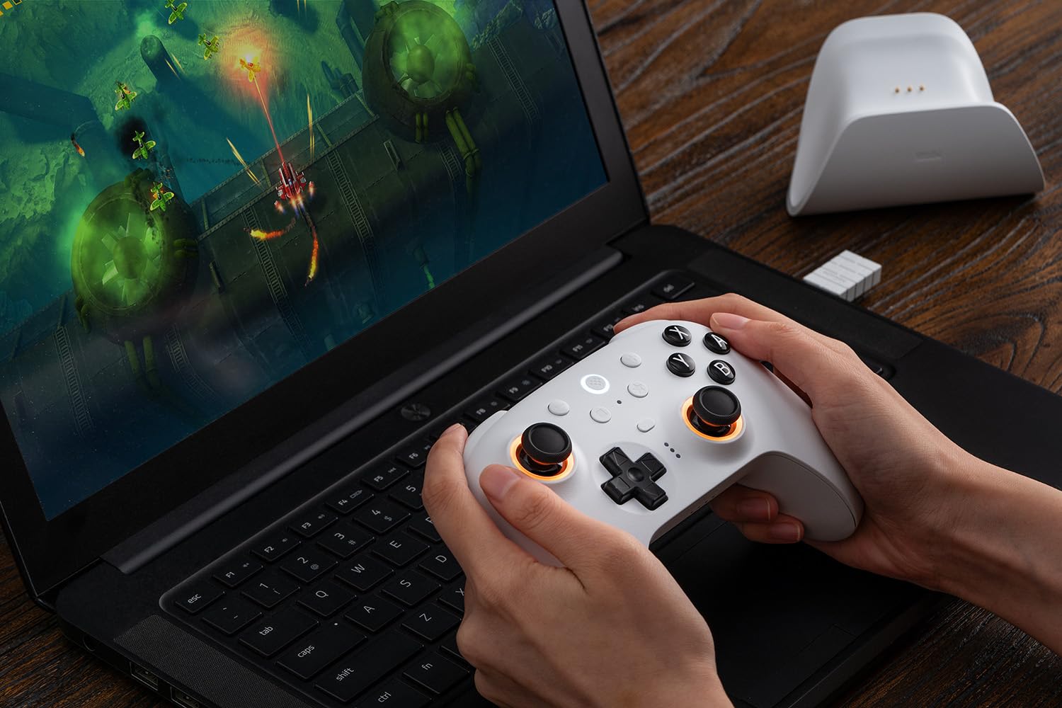 Tay cầm chơi game 8BitDo Ultimate 2 Bluetooth Controller 2